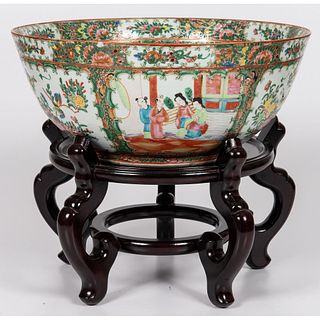 A Chinese Rose Medallion Porcelain Punch Bowl