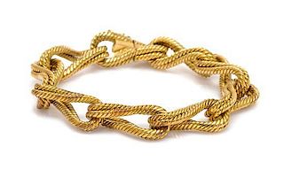An 18 Karat Yellow Gold Textured Link Bracelet, 24.60 dwts.