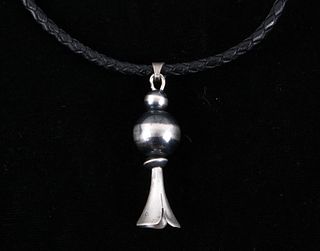 Navajo Sterling Silver Squash Pedal Necklace