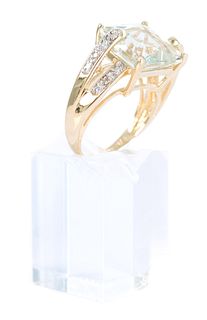 10K Yellow Gold Quartz & Diamond Ring
