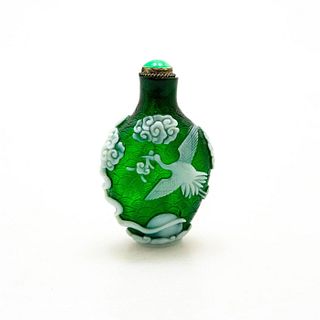 Chinese Vintage Overlay Snuff Bottle, Cranes