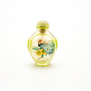 Chinese Vintage Snuff Bottle, Perching Bird