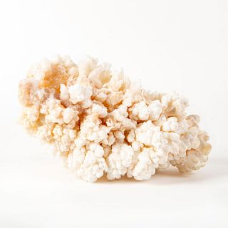 Small Aragonite Crystal Cluster 001