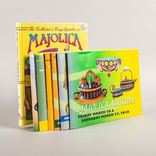 The Collector'S Encyclopedia Of Majolica And Assorted Catalogs