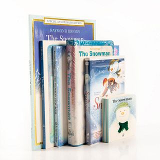 4 BOOKS, VHS, DVD OF THE SNOWMAN FROM RAYMOND BRIGGS BOOK