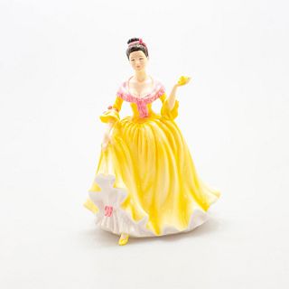 Welsh Beauty HN5032 - Royal Doulton Figurine