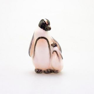 Royal Doulton Bird Figure, Penguin With Chick K20