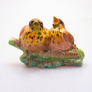 Royal Doulton Bird Figurine, Young Thrushes HN2552