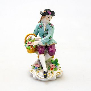 Sitzendorf Small Porcelain Figurine , Basket of Roses