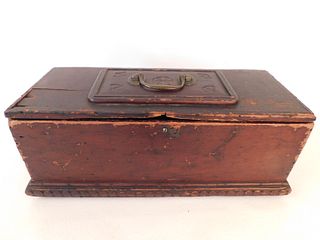 18TH C. CARVED WOOD BOX 