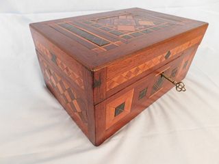VICTORIAN MARQUETRY INLAID BOX