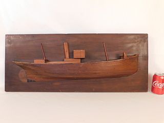 HALF HULL MODEL WITH DECK FIXTURES