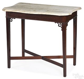 New England Chippendale mahogany slab table