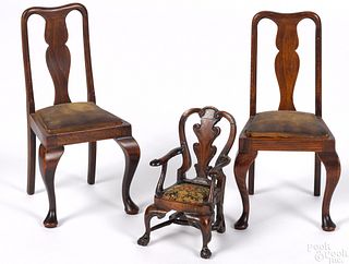 Pair of miniature Queen Anne side chairs, 19th c.