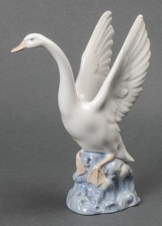 Spanish Nao By Lladro Porcelain Swan
