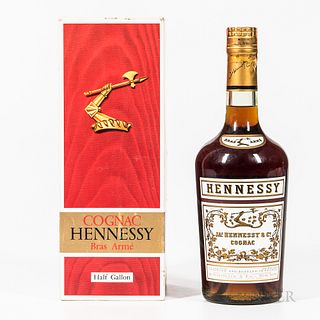 Hennessy Bras Arme, 1 1/2g bottle (oc) Spirits cannot be shipped. Please see http://bit.ly/sk-spirits for more info.