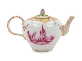 A Meissen Porcelain Teapot