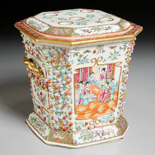 Chinese Export famille rose bough pot and cover