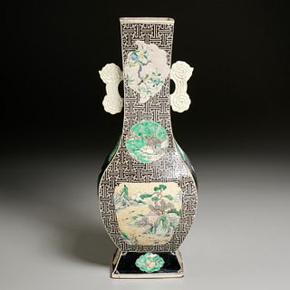 Chinese Kangxi-style famille noir vase