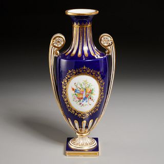 Old Coalbrookdale cobalt porcelain pedestal vase