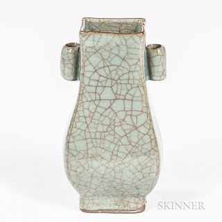 Crackle-glazed Celadon Vase
