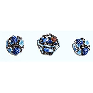 Small Card Of Chinese Silver And Enamel Buttons