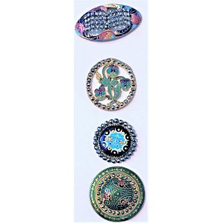 Small Card Of Steel Embellished Enamel Buttons