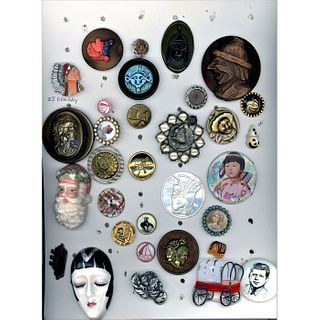 Large Card Of Assorted Material Head Buttons