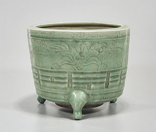 Chinese Longquan Glazed Porcelain Tripod Censer