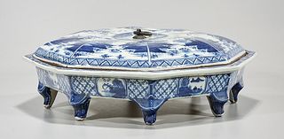Chinese Blue and White Porcelain Covered Serving Dish