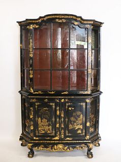 18th Century Dutch Chinoiserie Decorated Bookcase/