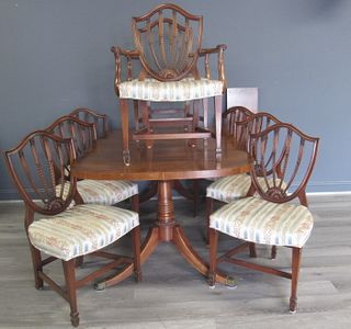 Vintage Mahogany Banded Dining Table, 2 Leaves