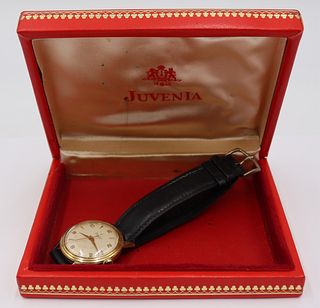 JEWELRY. Men's Juvenia 14kt Gold Wrist Watch.