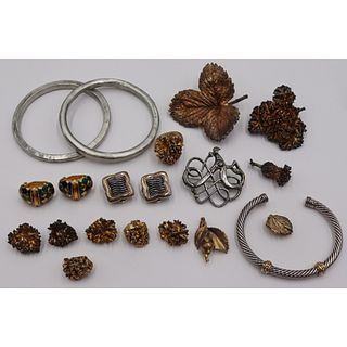 JEWELRY. Grouping of Jewelry Inc. D. Yurman.