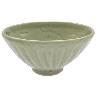 Longquan Celadon Glazed Bowl, Ming Dynasty