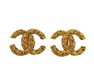 Vintage Chanel CC Clip on Earrings