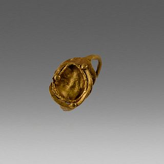Ancient Roman Gold Ring c.2nd cent AD. 