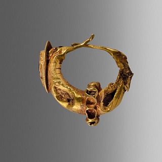Ancient Roman Gold Earring with Garnet c.2nd cent AD. 