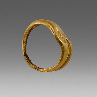 Ancient Roman Gold Hair Ring c.2nd cent AD. 