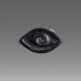 Ancient Roman Bronze Ring Eye bezel c.2nd-4th cent AD. 
