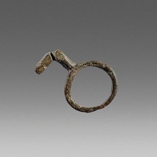 Ancient Roman Bronze Key Ring c.2nd-4th cent AD.
