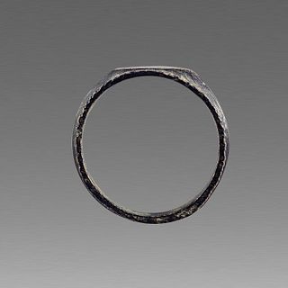 Ancient Roman Silver Ring c.2nd cent AD. 