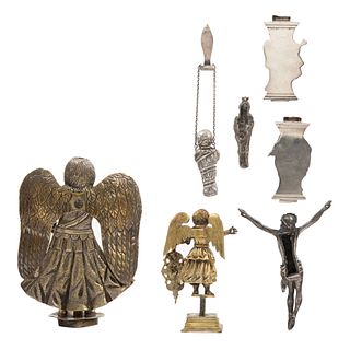 Lot of Religious Figures (Medals, Fragments, Brooches), Mexico, 19th century, Silver and gilt-silver 