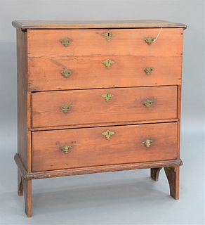 Lift Top Blanket Chest with two false drawers over two drawers on boot jack ends with original snipe hinges and brasses, Connecticut circa 1750.
heigh