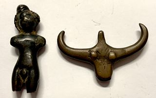 Lot of 2 Ancient Roman Bronze figure, Bull c.1st-2nd century AD. Size 2 3/8 inches length. Ex NYC