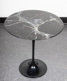 Eero Saarinen for Knoll Modern Tulip Side Table