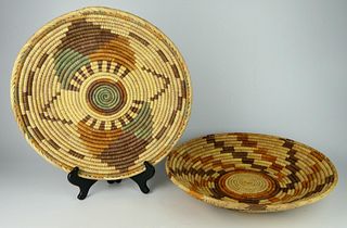 NAVAJO PAIR OF MID CENTURY COILED WOVEN BOWLS