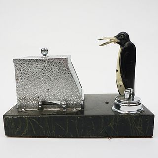 Ronson Pik-A-Cig Penguin "New Yorker" Table Lighter