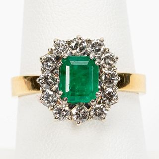 18K TWO TONE GOLD, EMERALD AND DIAMOND RING
