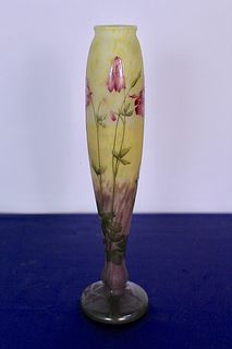Rare Signed Daum Nancy Cameo Cut Vase